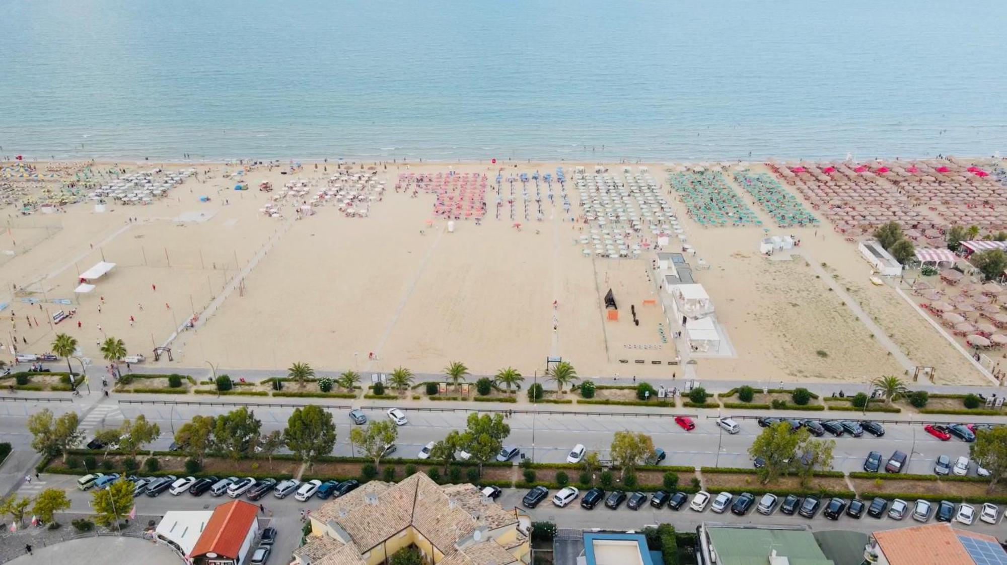 Residenza Alpaluba Lägenhet Vasto Exteriör bild