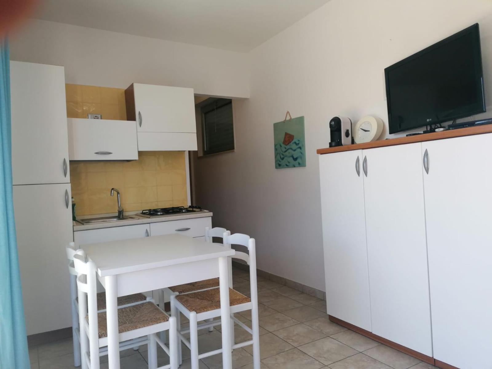 Residenza Alpaluba Lägenhet Vasto Exteriör bild
