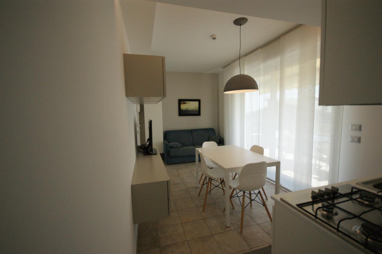 Residenza Alpaluba Lägenhet Vasto Exteriör bild