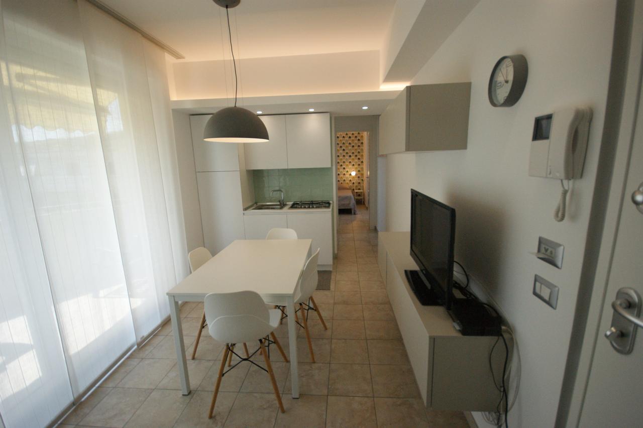 Residenza Alpaluba Lägenhet Vasto Exteriör bild