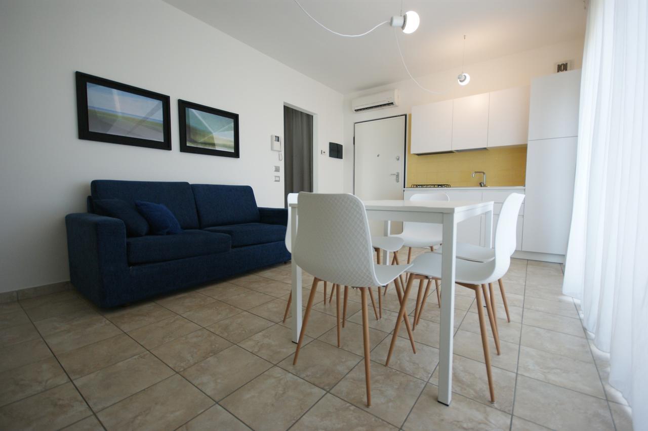 Residenza Alpaluba Lägenhet Vasto Exteriör bild