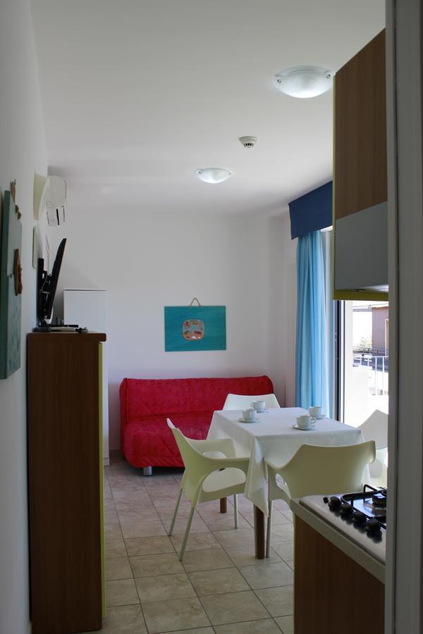 Residenza Alpaluba Lägenhet Vasto Exteriör bild