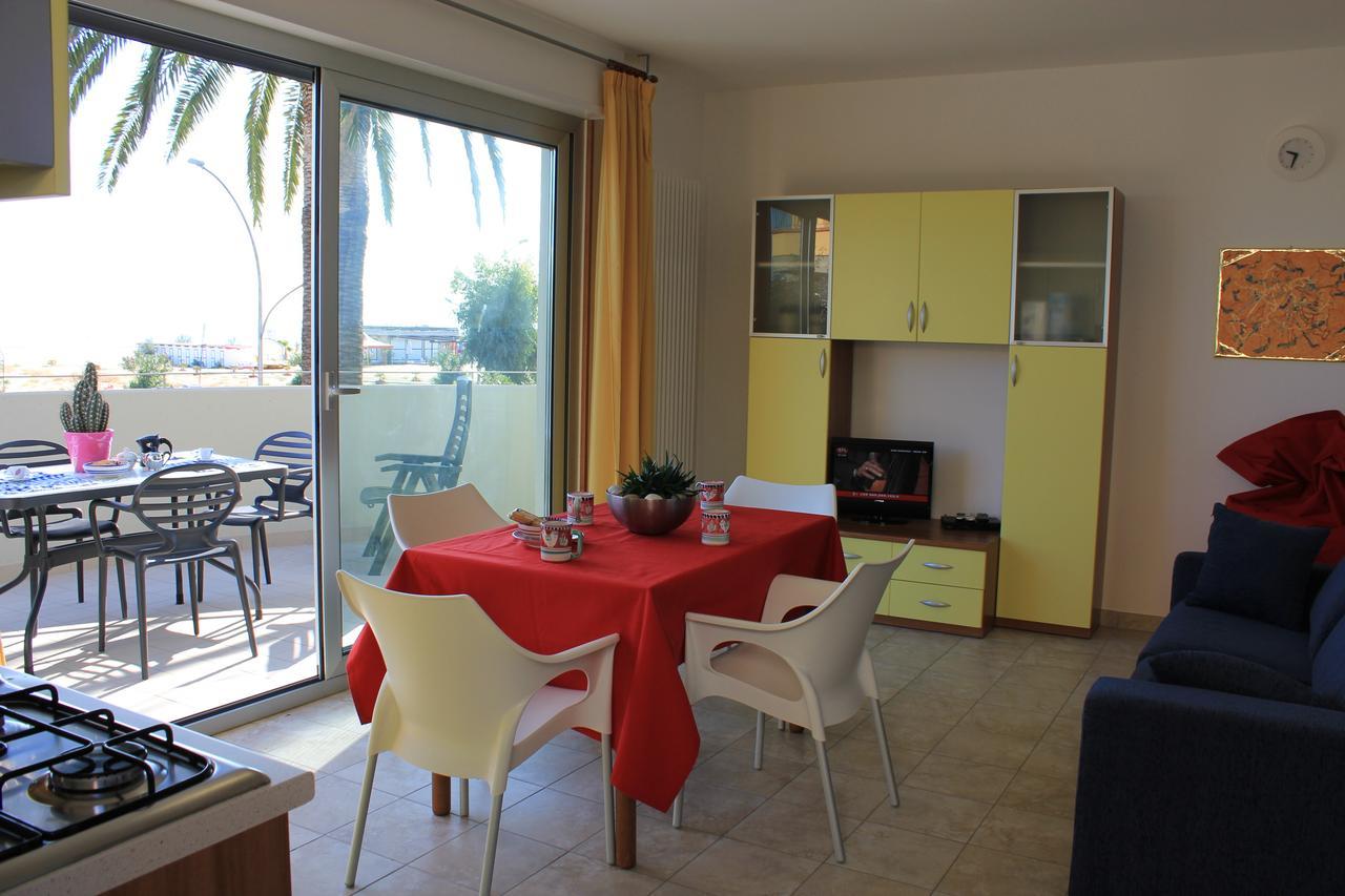 Residenza Alpaluba Lägenhet Vasto Exteriör bild