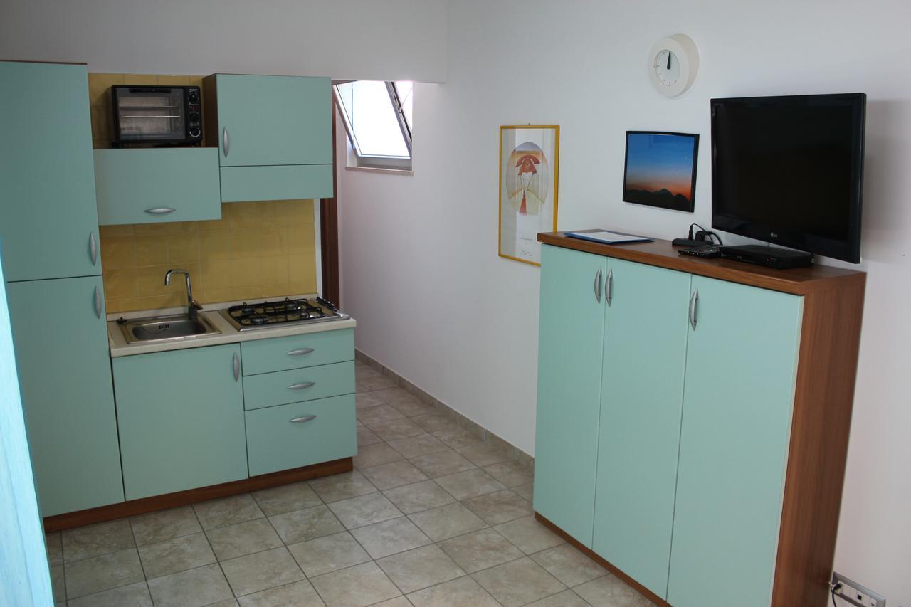 Residenza Alpaluba Lägenhet Vasto Exteriör bild
