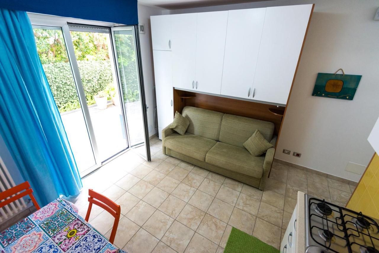 Residenza Alpaluba Lägenhet Vasto Exteriör bild